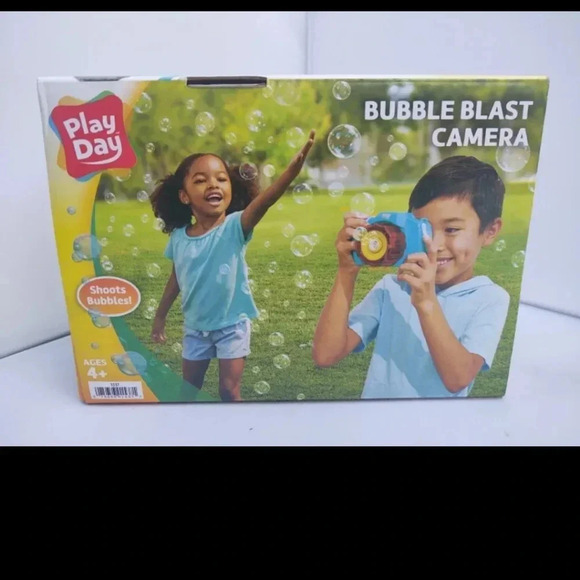 Bubble Blast Camera NWT - Picture 2 of 3